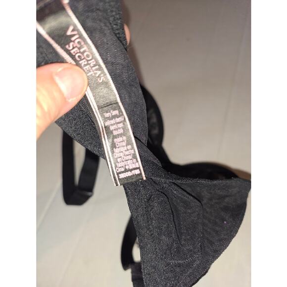 VICTORIAS SECRET LUXE LINGERIE VERY SEXY UNLINED DEMI BRA FLORAL LACE BLK 38DDD - Picture 3 of 4